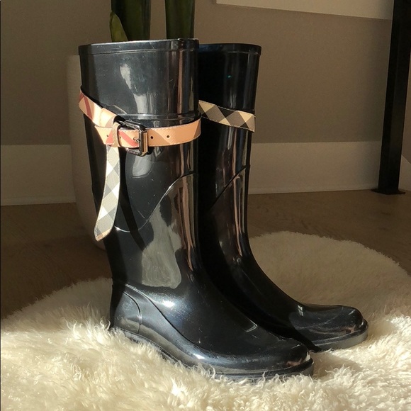 burberry low rain boots